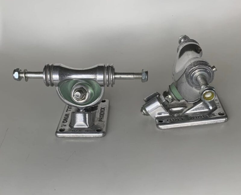 GULLWING Phoenix Skateboard Truck - Image 2